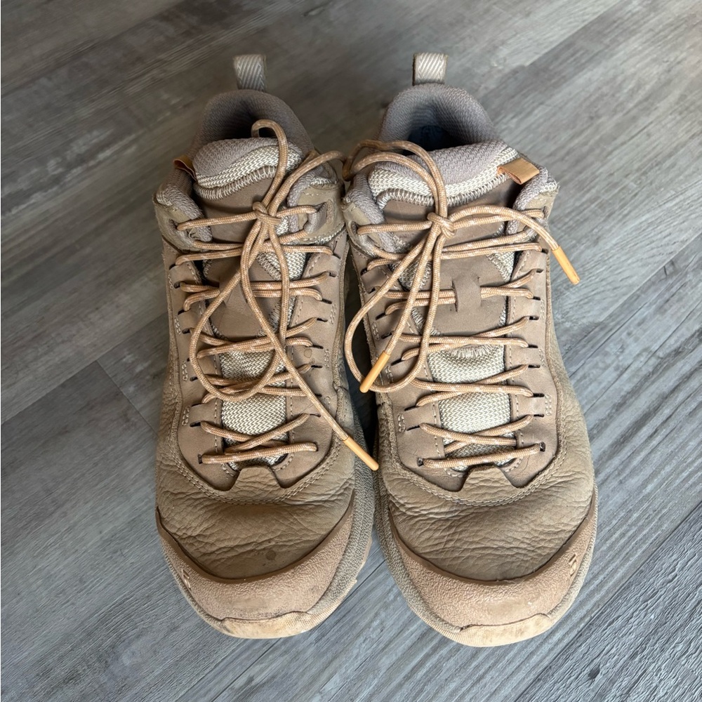 Oboz Hiking Shoes